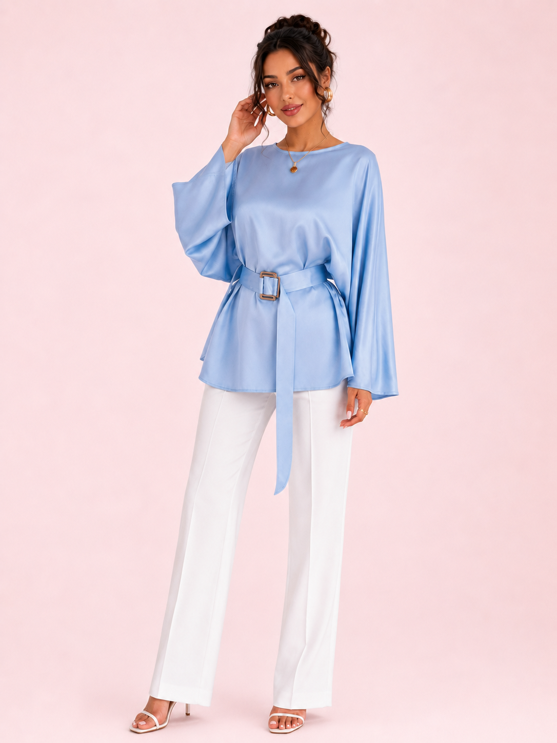 Blouse Satinée à Manches Chauve-Souris & Ceinture – Fluide et Élégante